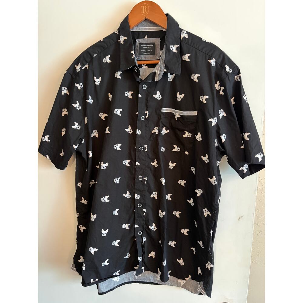 Sunrise Kingdom Vintage Design Button Down French Bull Size XL